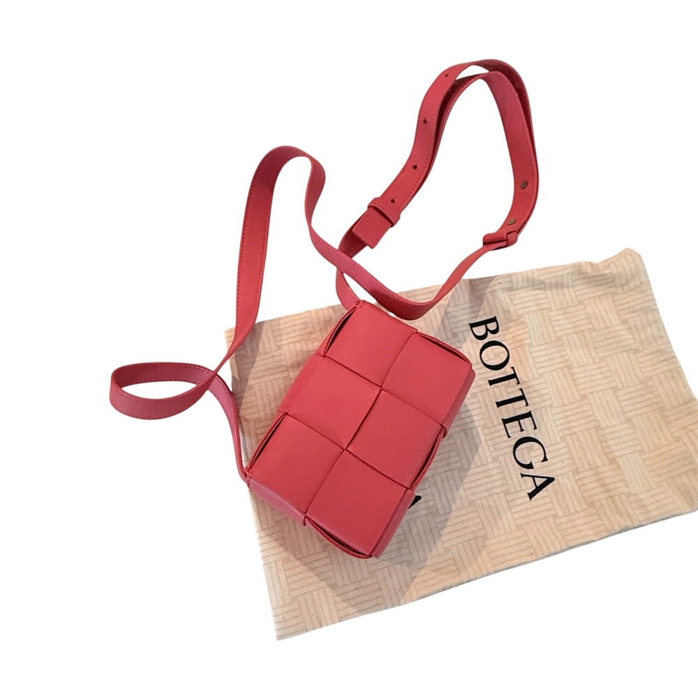 Bottega Veneta Cassette Wallet on Strap Pink Lambskin Maxi‎ Intrecciato Bag NWT